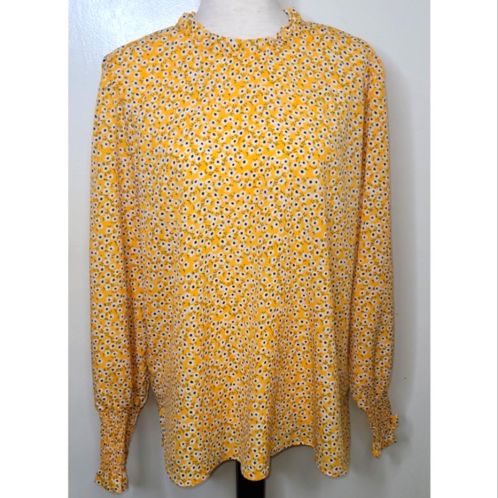 Long Sleeve yellow floral top XL